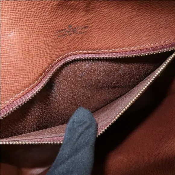 💎✨STUNNING✨💎Authentic Louis Vuitton Monogram Saint Cloud GM Shoulder Bag - Picture 14 of 16